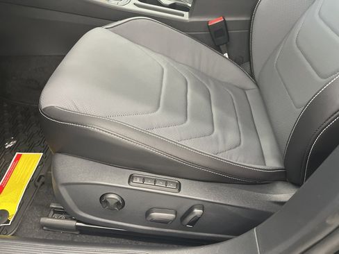 New 2026 Volkswagen Jetta SEL image 14