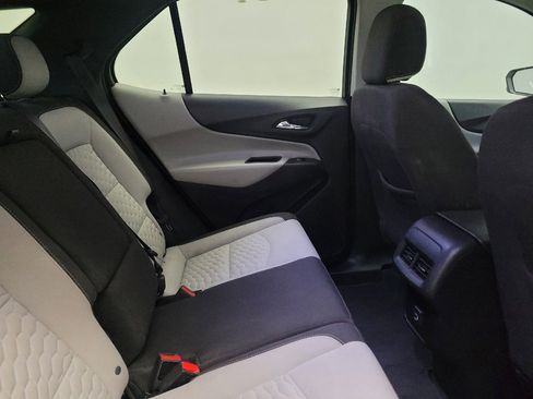 Used 2019 Chevrolet Equinox LT image 19