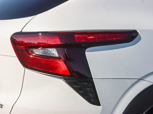 New 2026 Chevrolet Trax LT w/ Driver Confidence Package image 8