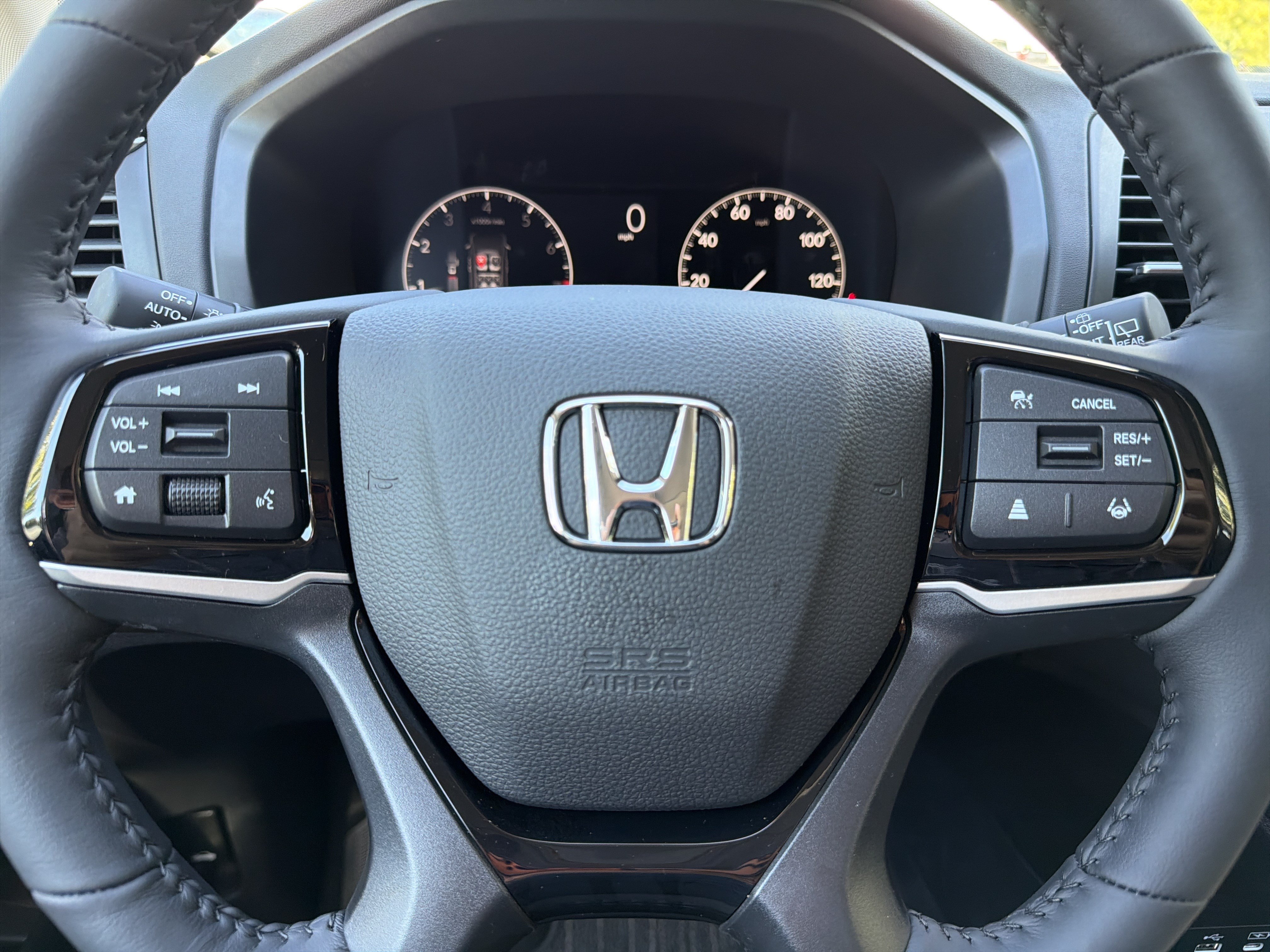 New 2027 Honda Odyssey Touring image 10