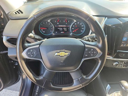 Used 2020 Chevrolet Traverse LT AWD/4WD image 19