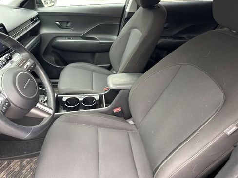 Used 2024 Hyundai Kona SEL w/ Convenience Package AWD/4WD image 5