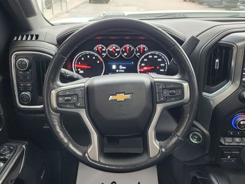 Used 2022 Chevrolet Silverado 2500 LTZ w/ LTZ Convenience Package image 19
