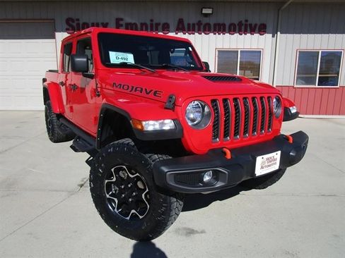 Used 2022 Jeep Gladiator Mojave w/ Cold Weather Group image 1