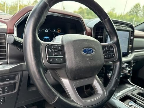 Used 2021 Ford F150 Lariat w/ Equipment Group 502A High AWD/4WD image 15
