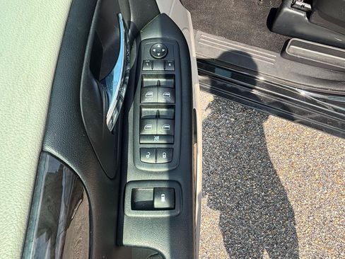 Used 2019 Dodge Grand Caravan SE FWD image 40