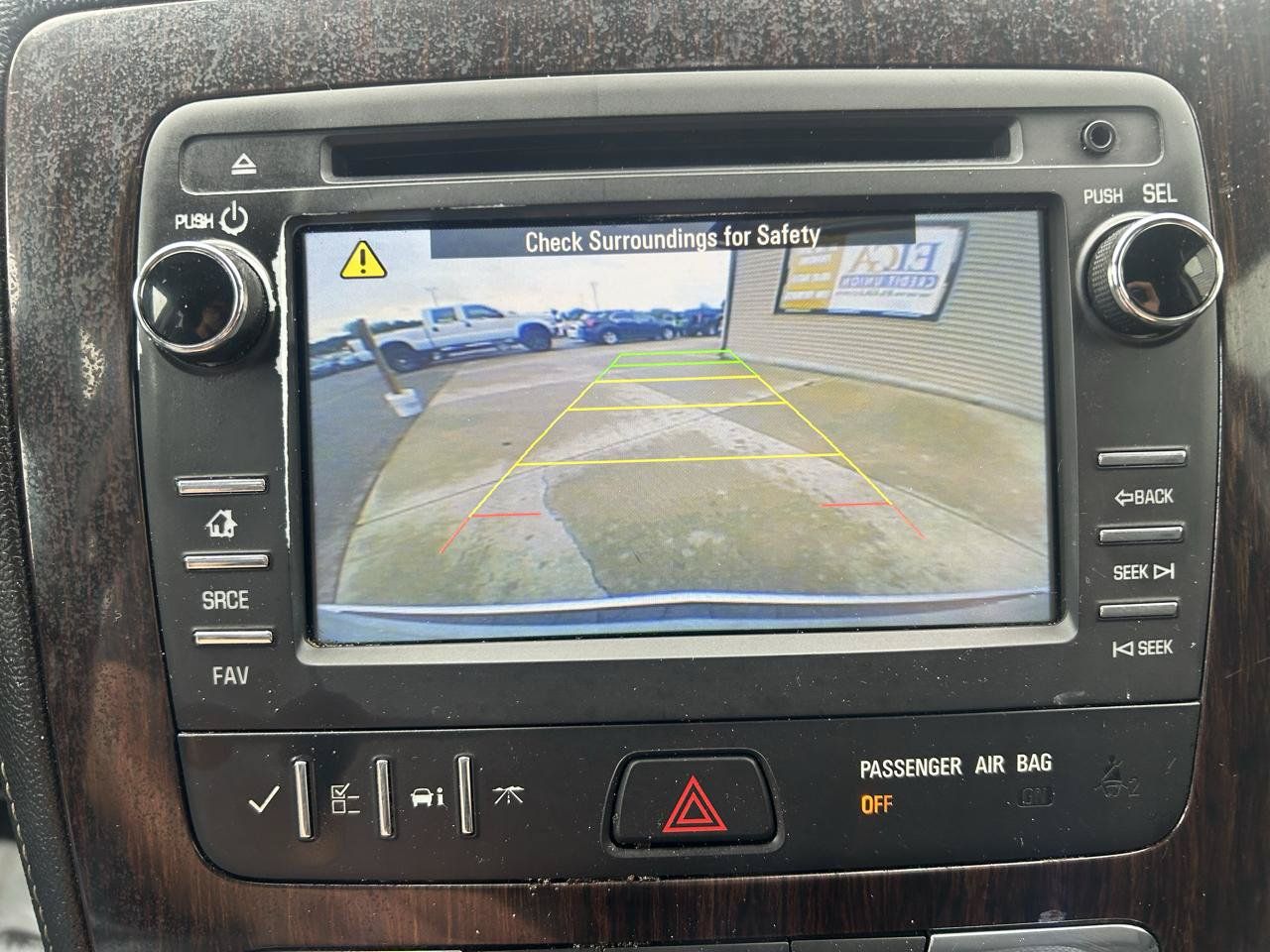 Used 2016 Chevrolet Traverse LT AWD/4WD image 24