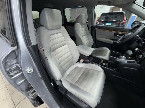 Used 2018 Honda CR-V EX image 16