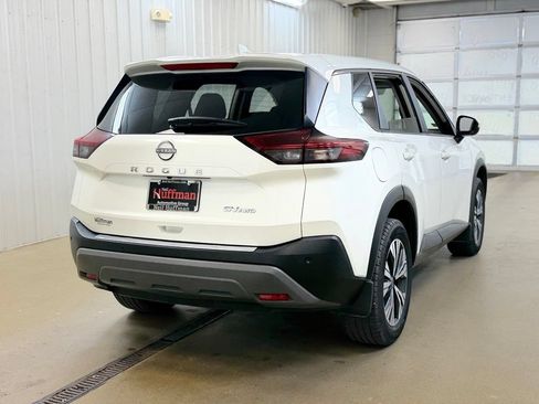 Used 2023 Nissan Rogue SV AWD/4WD image 5