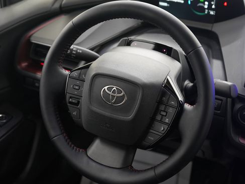 Used 2026 Toyota Prius Plug-In Hybrid w/ Limited Premium Package image 16