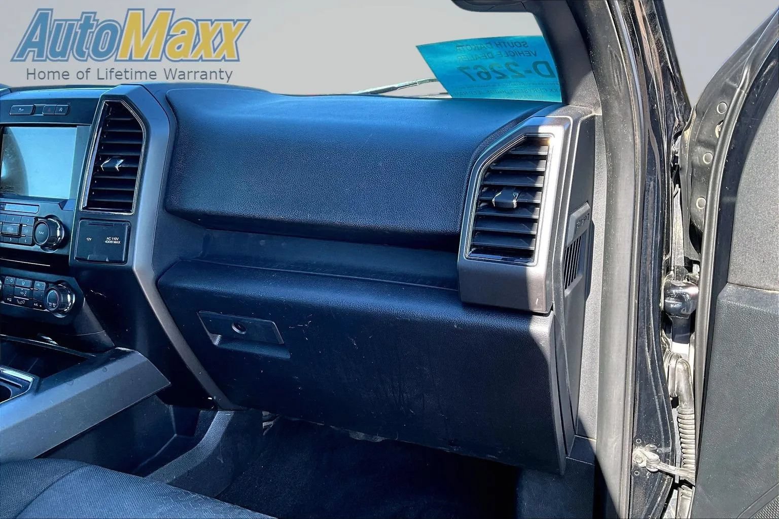 Used 2018 Ford F150 XLT w/ Equipment Group 302A Luxury AWD/4WD image 24