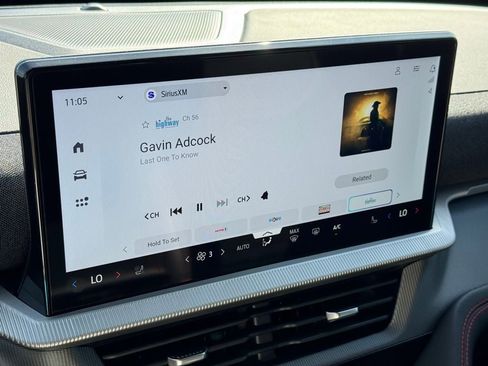 New 2026 Ford Explorer ST-Line w/ Premium Package image 29