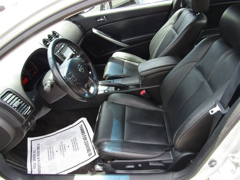 Used 2012 Nissan Altima 3.5 SR w/ Technology Pkg FWD image 17
