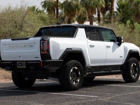 Used 2022 GMC Hummer EV Edition 1 w/ LPO, Illumination Package AWD/4WD image 13