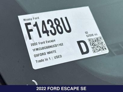 Used 2022 Ford Escape SE w/ SE Sport Appearance Package
