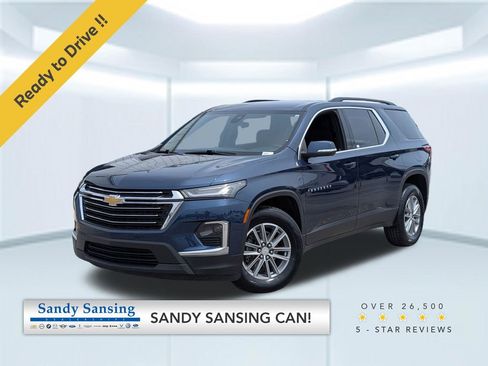 Used 2023 Chevrolet Traverse LT FWD image 1