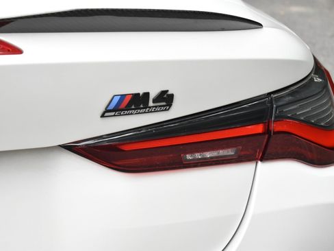 Used 2022 BMW M4 xDrive Competition AWD/4WD image 39
