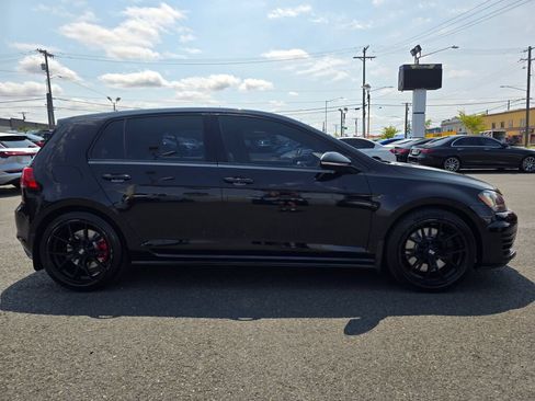 Used 2017 Volkswagen GTI SE FWD image 5
