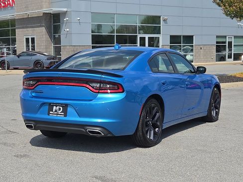 Used 2023 Dodge Charger SXT w/ Blacktop Package RWD image 5