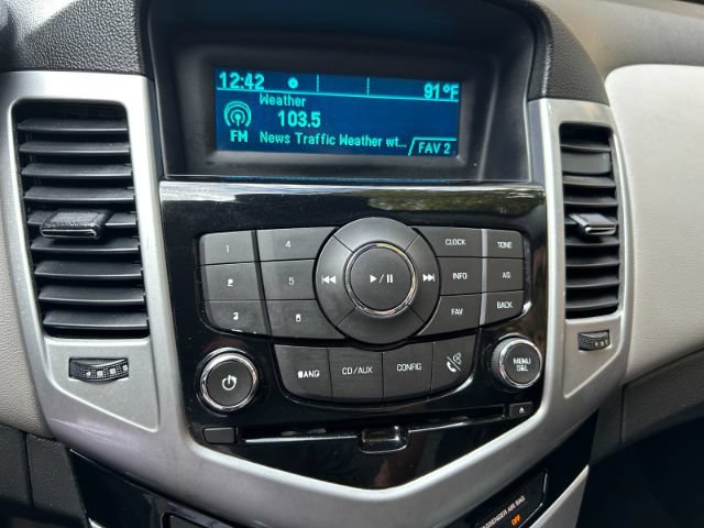 Used 2014 Chevrolet Cruze LS FWD image 9
