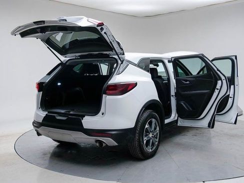 Used 2025 Chevrolet Blazer LT image 20