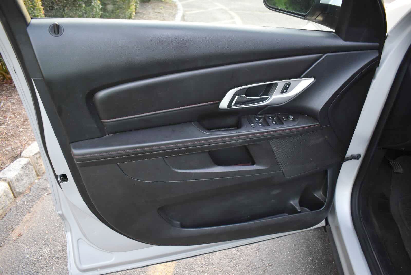 Used 2015 GMC Terrain SLE w/ LPO, Protection Package FWD image 57