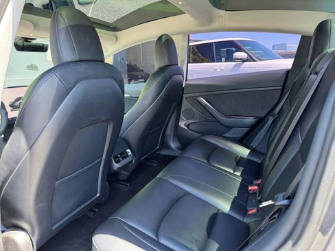 Used 2023 Tesla Model 3 Standard Range RWD image 13