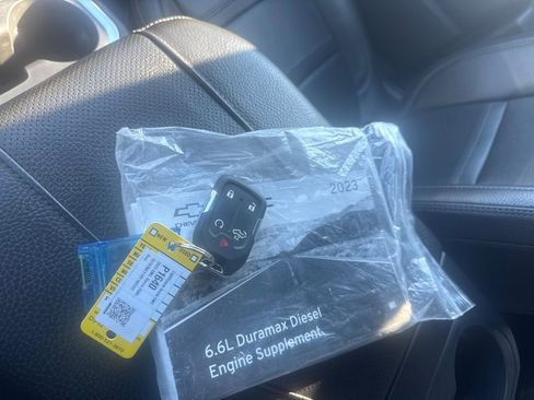 Used 2023 GMC Sierra 2500 Denali w/ Denali Ultimate Package image 40