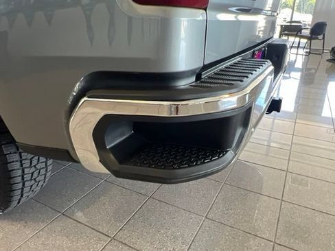 Used 2022 Chevrolet Silverado 1500 LT w/ Protection Package AWD/4WD image 45