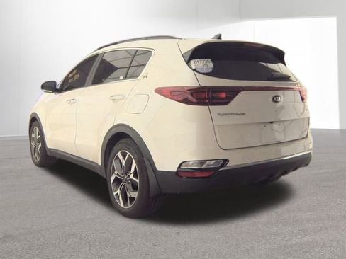 Certified 2022 Kia Sportage EX image 2