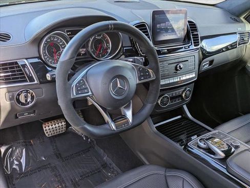 Used 2019 Mercedes-Benz GLE 63 AMG 4MATIC image 10