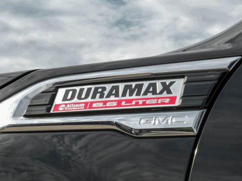 Used 2023 GMC Sierra 2500 Denali w/ Denali Ultimate Package image 60