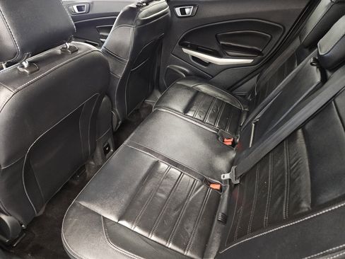 Used 2020 Ford EcoSport Titanium image 32