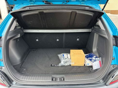 Used 2023 Hyundai Kona Limited w/ Cargo Package AWD/4WD image 14