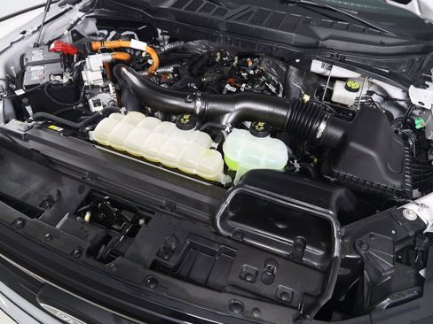 Used 2024 Ford F150 XLT w/ Equipment Group 302A MID image 18