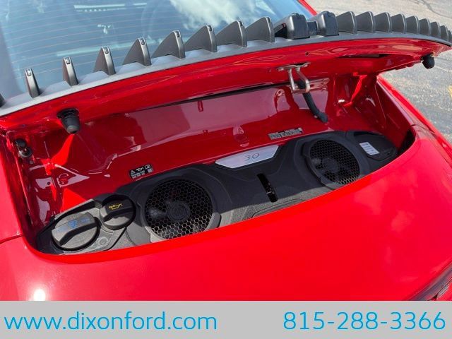 Used 2024 Porsche 911 Carrera RWD image 27