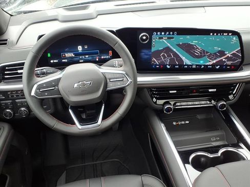 New 2026 Chevrolet Suburban RST image 22