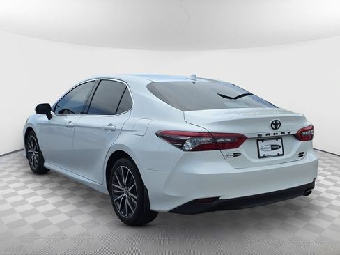 Used 2023 Toyota Camry XLE w/ Cold Weather Package AWD/4WD image 5