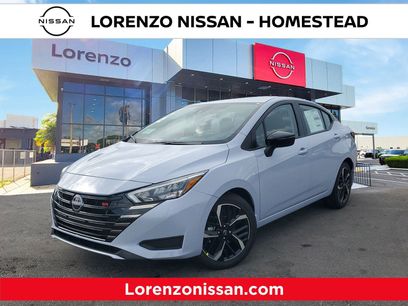 New 2025 Nissan Versa SR w/ Trunk Package