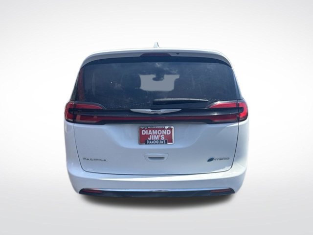 Used 2022 Chrysler Pacifica Touring-L FWD image 6
