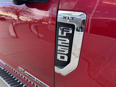 Used 2020 Ford F250 XLT w/ XLT Value Package image 22