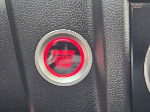 Used 2019 Honda Fit EX image 19