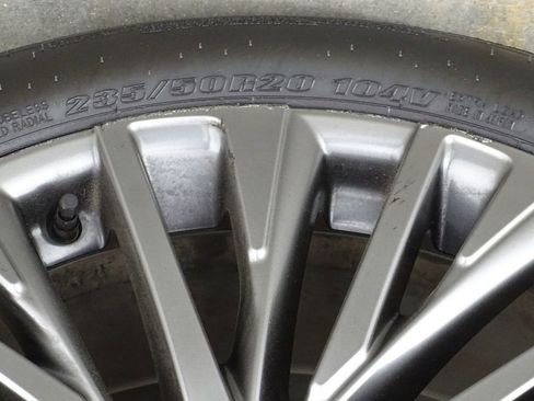 Used 2024 Lexus RZ 450e Premium w/ Accessory Package (Z1) image 37