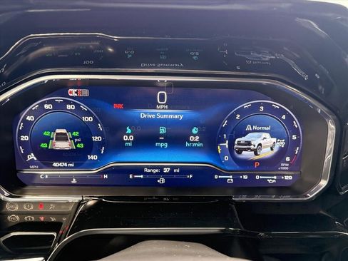 Used 2024 Chevrolet Silverado 1500 LT Trail Boss w/ Convenience Package II image 22