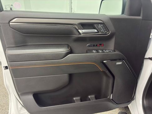 Used 2023 GMC Sierra 1500 AT4 w/ Technology Package image 22