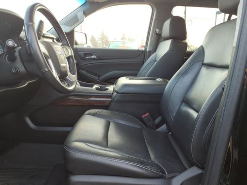 Used 2018 GMC Yukon SLT w/ Premium Edition image 18