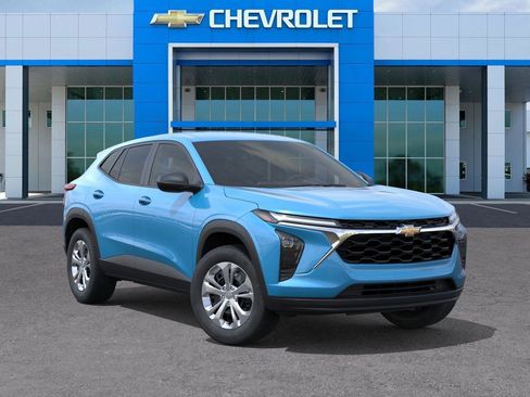 New 2026 Chevrolet Trax LS image 7