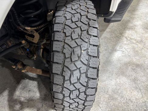 Used 2018 Ford F250 XL w/ Power Equipment Group image 27