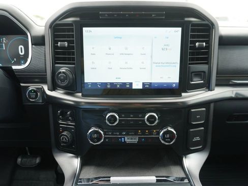 Certified 2021 Ford F150 Platinum w/ Equipment Group 701A High AWD/4WD image 19
