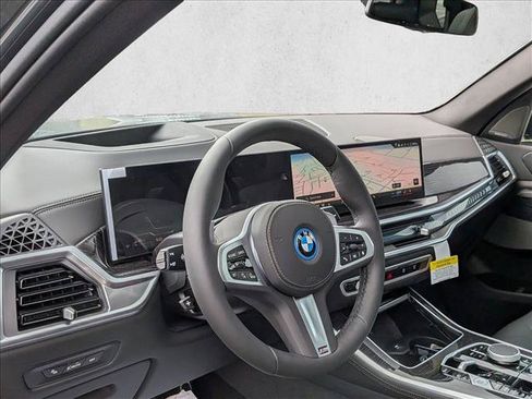 New 2026 BMW X5 xDrive50e w/ M Sport Package AWD/4WD image 3